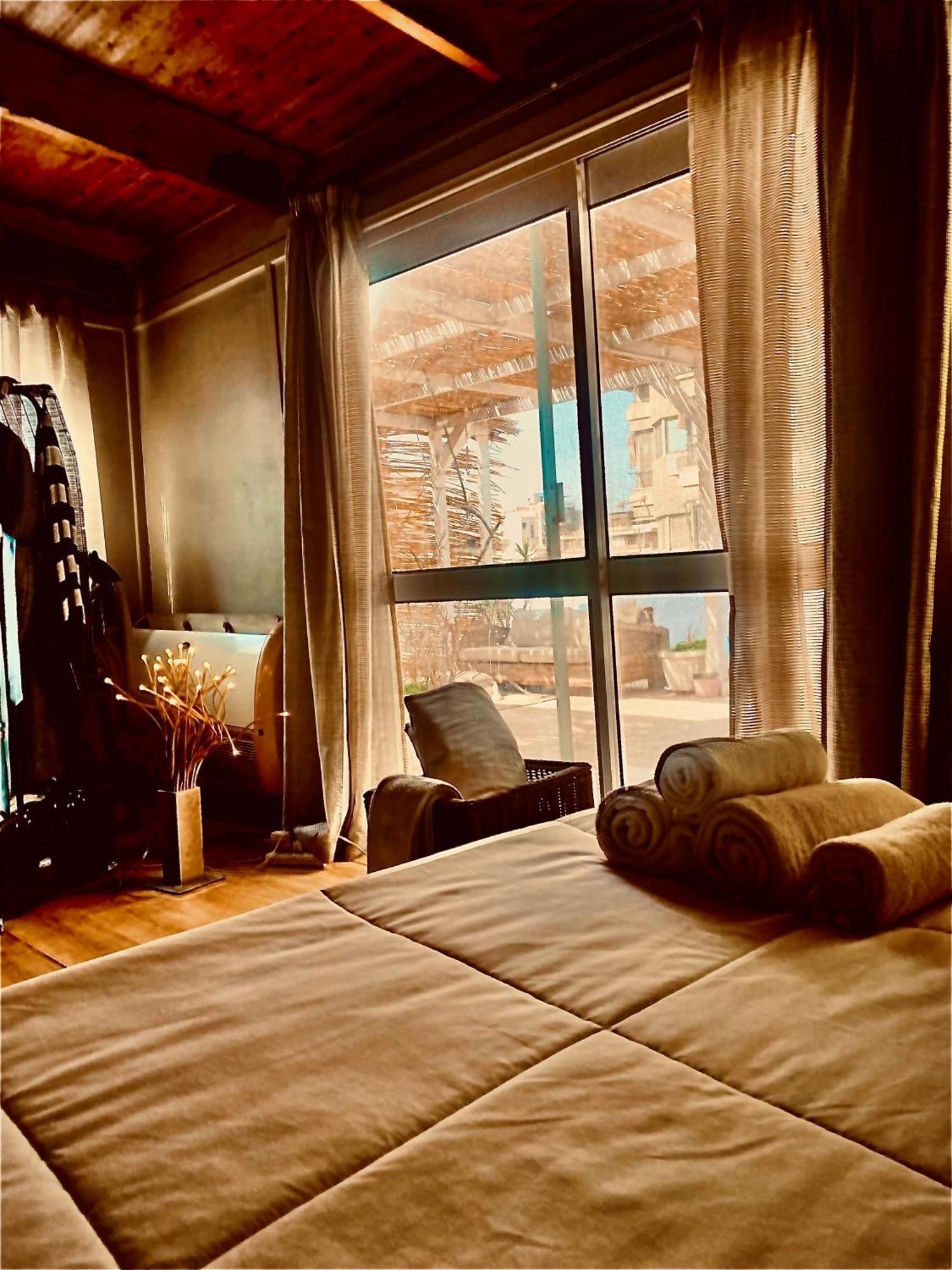 Airport Rooftop Club Luxurious Rooms And Studios Kairo Eksteriør bilde